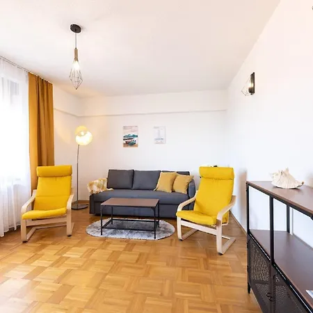 Bella Dalia - Two Bedroom With Balcony And Sea View