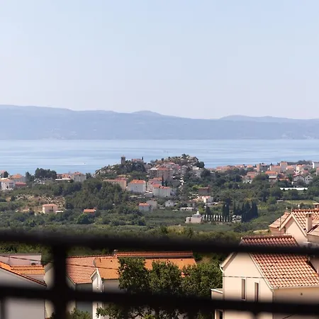 Bella Dalia - Two Bedroom With Balcony And Sea View Mravince