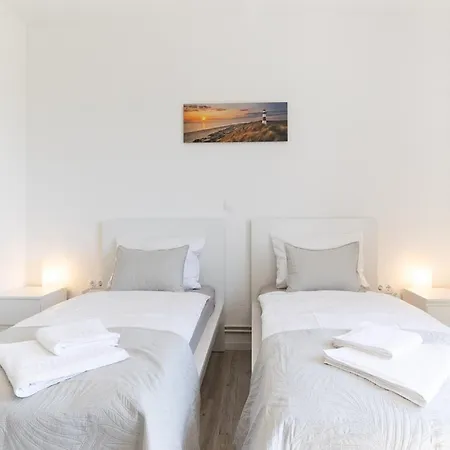 Bella Dalia - Two Bedroom With Balcony And Sea View * Mravince