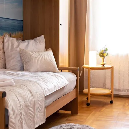 Apartment Bella Dalia - Two Bedroom With Balcony And Sea View