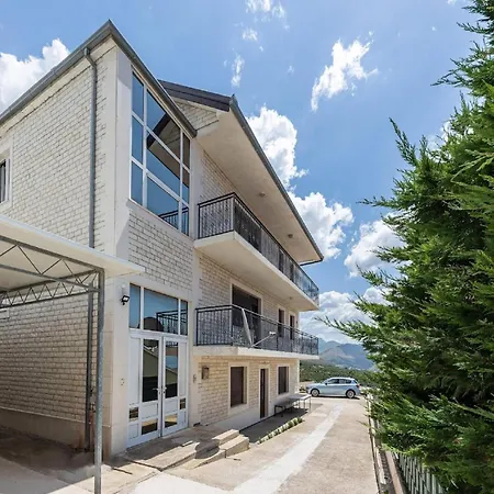 Apartment Bella Dalia - Two Bedroom With Balcony And Sea View
